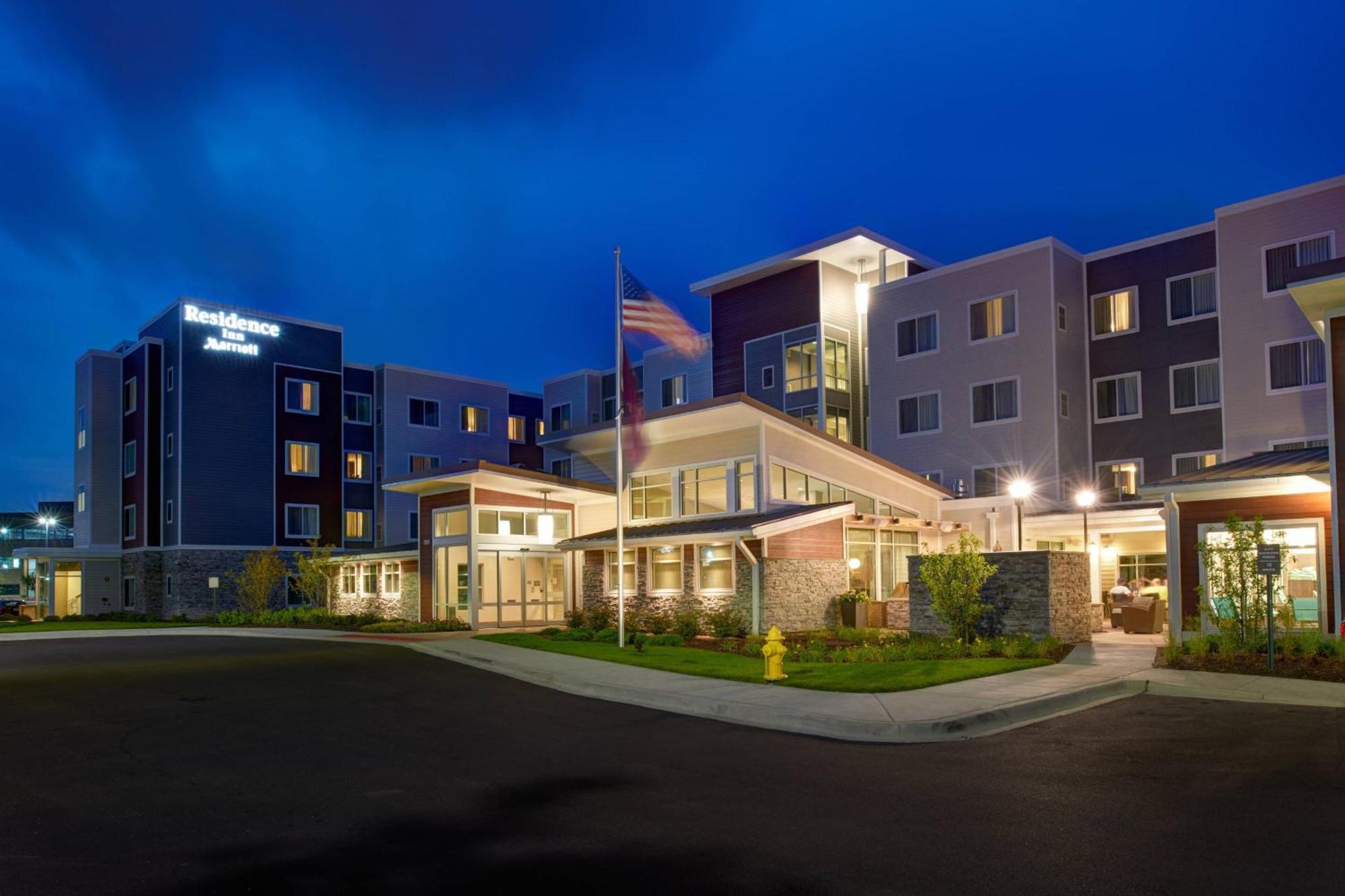 Residence Inn By Marriott Chicago בולינגברוק מראה חיצוני תמונה